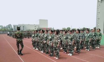 �ɶ�ʥ�������WУ