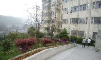 �F����L���I(y��)�W(xu��)У