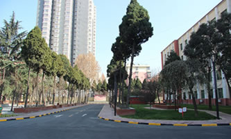 ���ʡʯ�ͻ����W(xu��)У