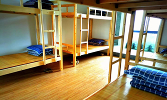 �����к��{�е��I(y��)���g(sh��)�W(xu��)У