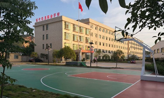 ����ЬF(xi��n)����Ϣ�е��I(y��)�W(xu��)У