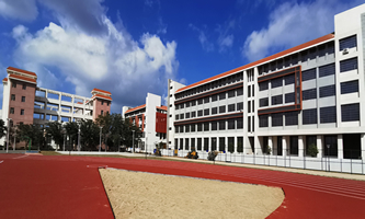 �����и߼������W(xu��)У