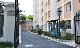 �Ϻ��ЙC(j��)е���I(y��)�W(xu��)У