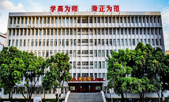 �ό�������W