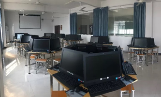 �����Ӌ��C��ͨ�еȌ��I(y��)�WУ