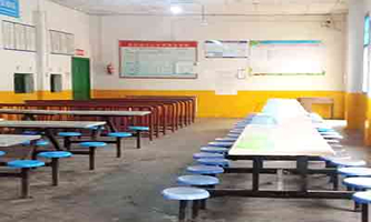 墿h���^ɽ�е��I(y��)�W(xu��)У