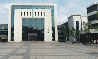 ���(y��ng)�и߼�(j��)�����W(xu��)У