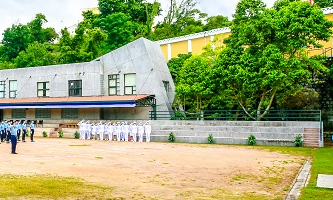 ���T������꠸ߵȌWУ