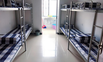 �Lɳ��(j��ng)�Q(m��o)�I(y��)�Ќ��W(xu��)У