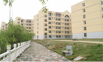 �ϲ��F·�����еȌ��I(y��)�W(xu��)У