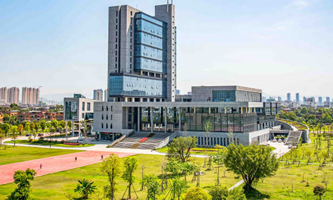 ̌W(xu)ԺF(xin)a(chn)I(y)W(xu)ԺУ