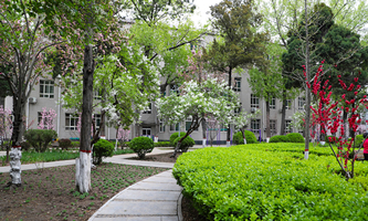 �й�ɽ��ʡί�hУ��ɽ�������W(xu��)Ժ��