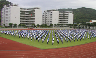 �����Ќ�����һ����Z�W(xu��)У